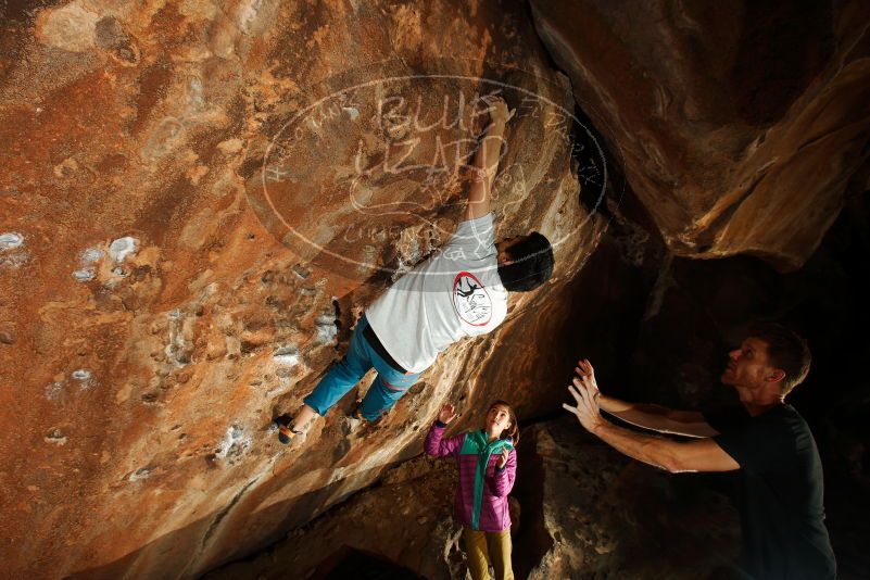 Bouldering in Hueco Tanks on 11/22/2018 with Blue Lizard Climbing and Yoga

Filename: SRM_20181122_1449040.jpg
Aperture: f/8.0
Shutter Speed: 1/250
Body: Canon EOS-1D Mark II
Lens: Canon EF 16-35mm f/2.8 L