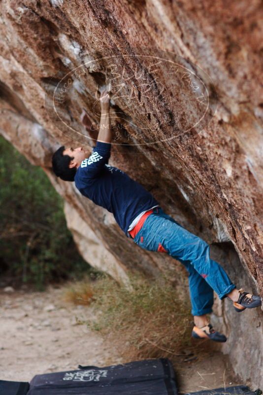 Bouldering in Hueco Tanks on 11/22/2018 with Blue Lizard Climbing and Yoga

Filename: SRM_20181122_1735270.jpg
Aperture: f/2.0
Shutter Speed: 1/250
Body: Canon EOS-1D Mark II
Lens: Canon EF 85mm f/1.2 L II