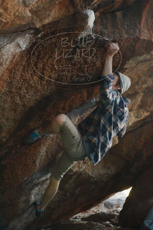 Bouldering in Hueco Tanks on 12/01/2018 with Blue Lizard Climbing and Yoga

Filename: SRM_20181201_1051101.jpg
Aperture: f/2.5
Shutter Speed: 1/250
Body: Canon EOS-1D Mark II
Lens: Canon EF 50mm f/1.8 II