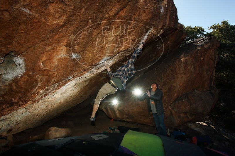 Bouldering in Hueco Tanks on 12/01/2018 with Blue Lizard Climbing and Yoga

Filename: SRM_20181201_1236020.jpg
Aperture: f/8.0
Shutter Speed: 1/320
Body: Canon EOS-1D Mark II
Lens: Canon EF 16-35mm f/2.8 L