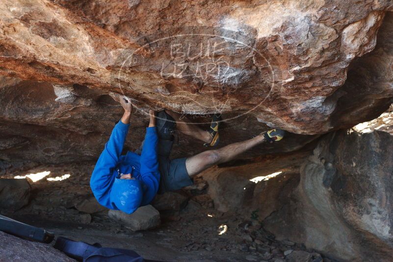 Bouldering in Hueco Tanks on 12/01/2018 with Blue Lizard Climbing and Yoga

Filename: SRM_20181201_1351580.jpg
Aperture: f/4.0
Shutter Speed: 1/320
Body: Canon EOS-1D Mark II
Lens: Canon EF 50mm f/1.8 II