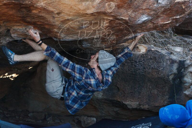 Bouldering in Hueco Tanks on 12/01/2018 with Blue Lizard Climbing and Yoga

Filename: SRM_20181201_1403100.jpg
Aperture: f/4.0
Shutter Speed: 1/400
Body: Canon EOS-1D Mark II
Lens: Canon EF 50mm f/1.8 II