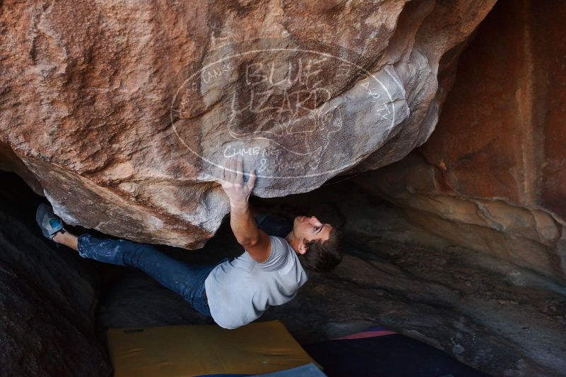 Bouldering in Hueco Tanks on 12/01/2018 with Blue Lizard Climbing and Yoga

Filename: SRM_20181201_1516300.jpg
Aperture: f/4.0
Shutter Speed: 1/320
Body: Canon EOS-1D Mark II
Lens: Canon EF 16-35mm f/2.8 L