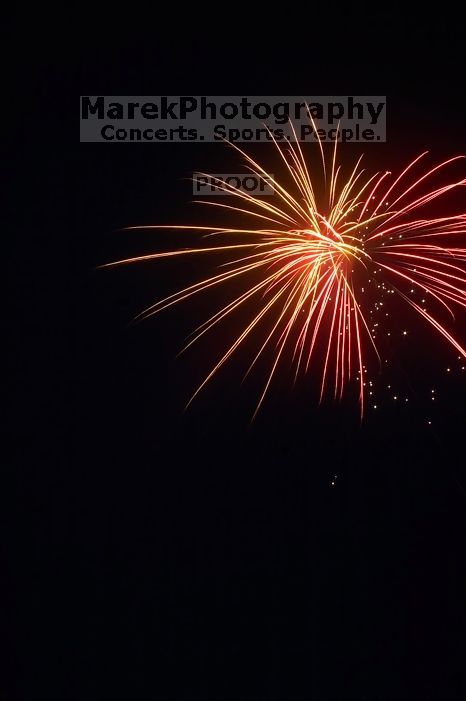 Independence day fireworks, outside of Austin, TX.

Filename: SRM_20060704_210626_1.jpg
Aperture: f/18.0
Shutter Speed: 8/1
Body: Canon EOS 20D
Lens: Canon EF-S 18-55mm f/3.5-5.6