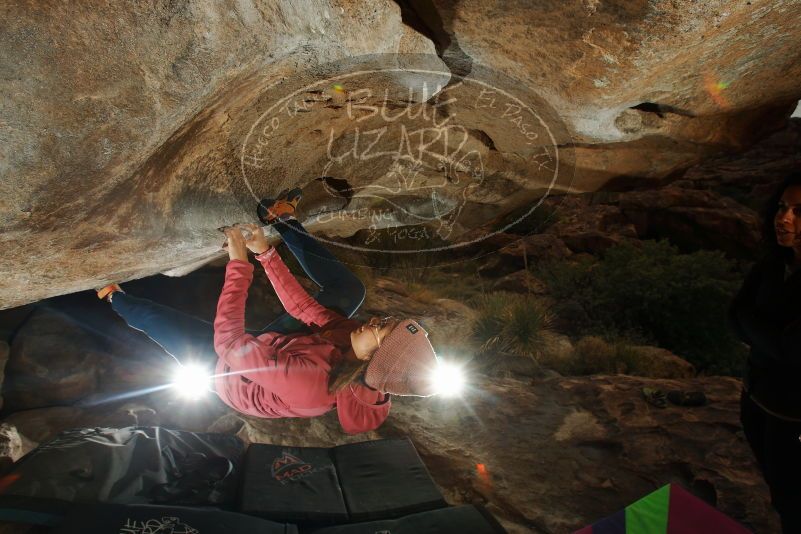 Bouldering in Hueco Tanks on 12/08/2018 with Blue Lizard Climbing and Yoga

Filename: SRM_20181208_1135360.jpg
Aperture: f/8.0
Shutter Speed: 1/250
Body: Canon EOS-1D Mark II
Lens: Canon EF 16-35mm f/2.8 L
