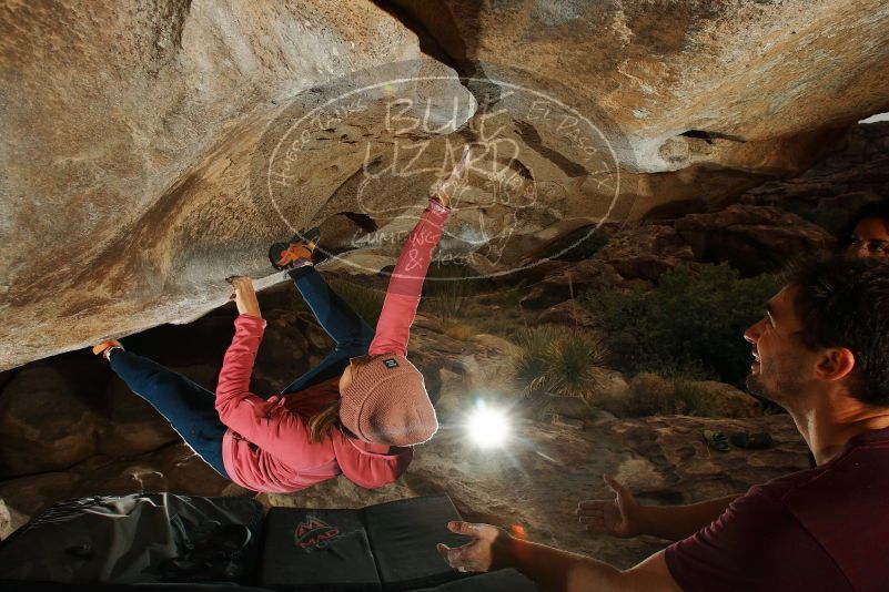 Bouldering in Hueco Tanks on 12/08/2018 with Blue Lizard Climbing and Yoga

Filename: SRM_20181208_1135380.jpg
Aperture: f/8.0
Shutter Speed: 1/250
Body: Canon EOS-1D Mark II
Lens: Canon EF 16-35mm f/2.8 L