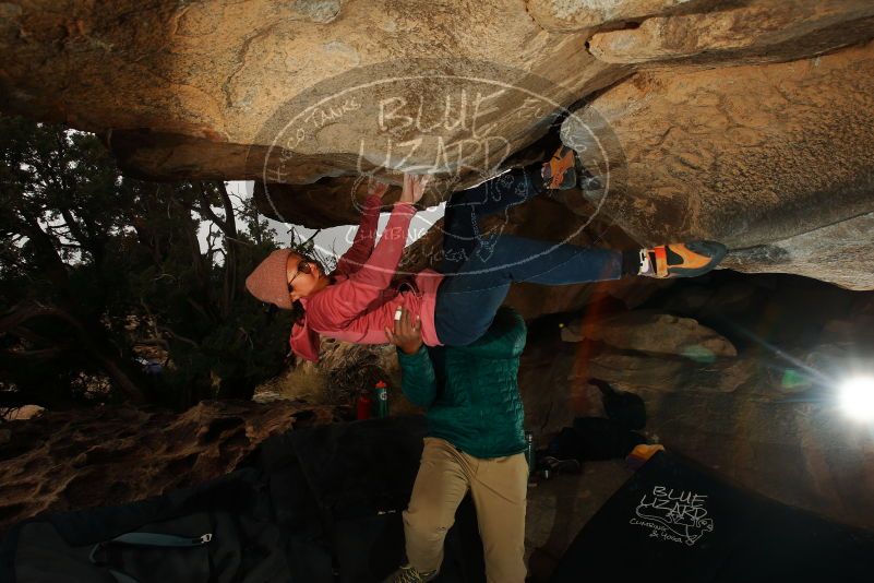 Bouldering in Hueco Tanks on 12/08/2018 with Blue Lizard Climbing and Yoga

Filename: SRM_20181208_1324240.jpg
Aperture: f/8.0
Shutter Speed: 1/200
Body: Canon EOS-1D Mark II
Lens: Canon EF 16-35mm f/2.8 L