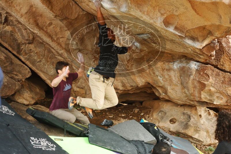 Bouldering in Hueco Tanks on 12/08/2018 with Blue Lizard Climbing and Yoga

Filename: SRM_20181208_1428181.jpg
Aperture: f/3.5
Shutter Speed: 1/250
Body: Canon EOS-1D Mark II
Lens: Canon EF 50mm f/1.8 II