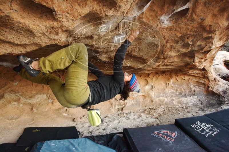Bouldering in Hueco Tanks on 12/08/2018 with Blue Lizard Climbing and Yoga

Filename: SRM_20181208_1633140.jpg
Aperture: f/5.6
Shutter Speed: 1/250
Body: Canon EOS-1D Mark II
Lens: Canon EF 16-35mm f/2.8 L