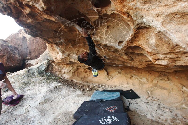 Bouldering in Hueco Tanks on 12/08/2018 with Blue Lizard Climbing and Yoga

Filename: SRM_20181208_1638040.jpg
Aperture: f/5.0
Shutter Speed: 1/250
Body: Canon EOS-1D Mark II
Lens: Canon EF 16-35mm f/2.8 L