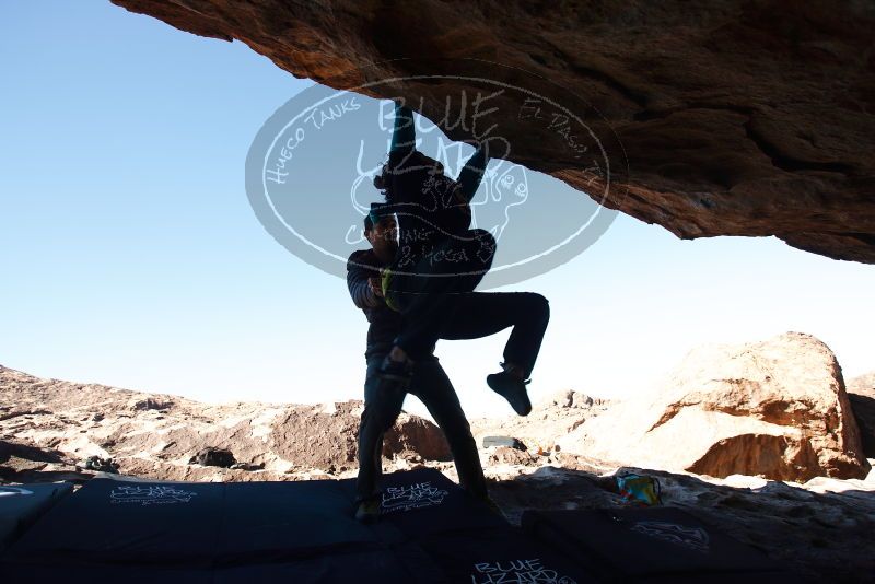 Bouldering in Hueco Tanks on 12/09/2018 with Blue Lizard Climbing and Yoga

Filename: SRM_20181209_1246280.jpg
Aperture: f/4.5
Shutter Speed: 1/250
Body: Canon EOS-1D Mark II
Lens: Canon EF 16-35mm f/2.8 L