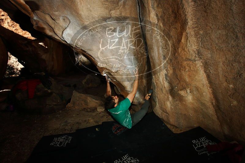 Bouldering in Hueco Tanks on 12/09/2018 with Blue Lizard Climbing and Yoga

Filename: SRM_20181209_1510530.jpg
Aperture: f/5.6
Shutter Speed: 1/250
Body: Canon EOS-1D Mark II
Lens: Canon EF 16-35mm f/2.8 L
