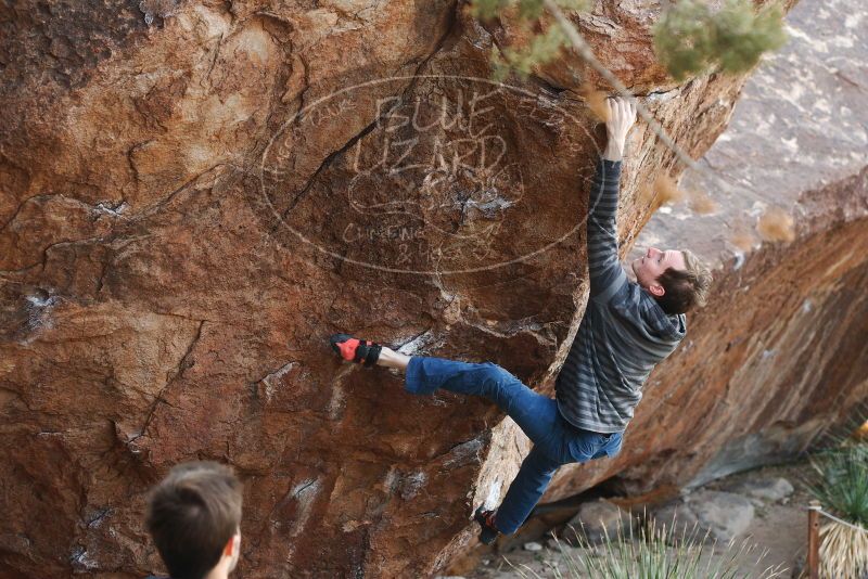 Bouldering in Hueco Tanks on 12/21/2018 with Blue Lizard Climbing and Yoga

Filename: SRM_20181221_1209460.jpg
Aperture: f/3.5
Shutter Speed: 1/320
Body: Canon EOS-1D Mark II
Lens: Canon EF 50mm f/1.8 II