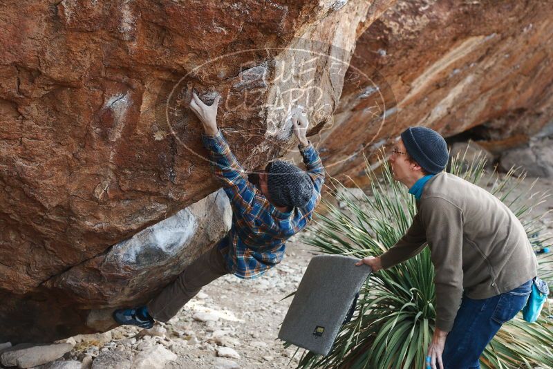 Bouldering in Hueco Tanks on 12/21/2018 with Blue Lizard Climbing and Yoga

Filename: SRM_20181221_1212410.jpg
Aperture: f/3.5
Shutter Speed: 1/320
Body: Canon EOS-1D Mark II
Lens: Canon EF 50mm f/1.8 II