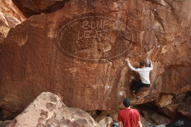 Bouldering in Hueco Tanks on 12/21/2018 with Blue Lizard Climbing and Yoga

Filename: SRM_20181221_1749580.jpg
Aperture: f/3.2
Shutter Speed: 1/250
Body: Canon EOS-1D Mark II
Lens: Canon EF 16-35mm f/2.8 L
