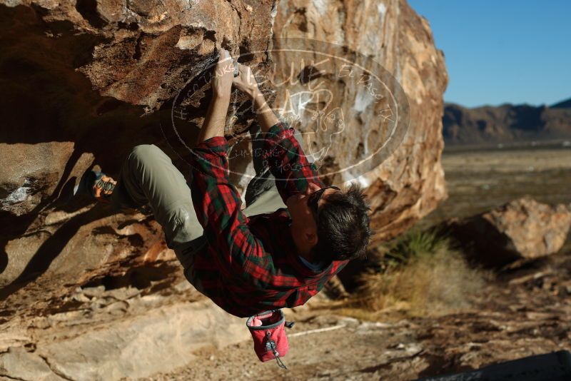 Bouldering in Hueco Tanks on 12/22/2018 with Blue Lizard Climbing and Yoga

Filename: SRM_20181222_0959440.jpg
Aperture: f/4.0
Shutter Speed: 1/800
Body: Canon EOS-1D Mark II
Lens: Canon EF 50mm f/1.8 II