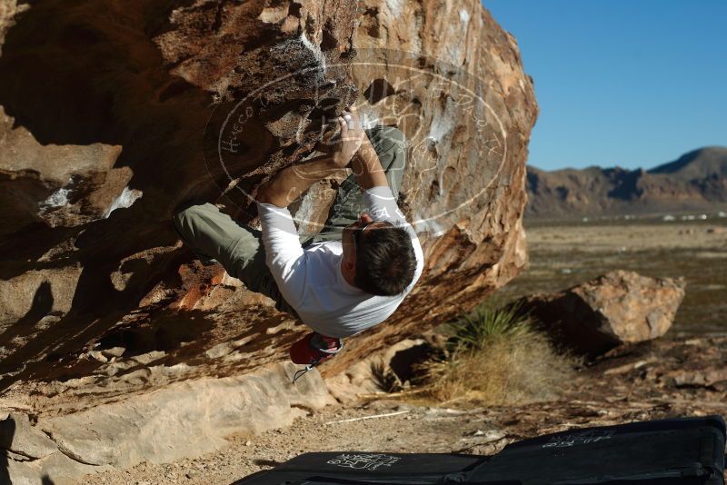 Bouldering in Hueco Tanks on 12/22/2018 with Blue Lizard Climbing and Yoga

Filename: SRM_20181222_1021540.jpg
Aperture: f/4.0
Shutter Speed: 1/1000
Body: Canon EOS-1D Mark II
Lens: Canon EF 50mm f/1.8 II