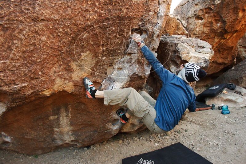 Bouldering in Hueco Tanks on 12/23/2018 with Blue Lizard Climbing and Yoga

Filename: SRM_20181223_1039050.jpg
Aperture: f/4.0
Shutter Speed: 1/250
Body: Canon EOS-1D Mark II
Lens: Canon EF 16-35mm f/2.8 L