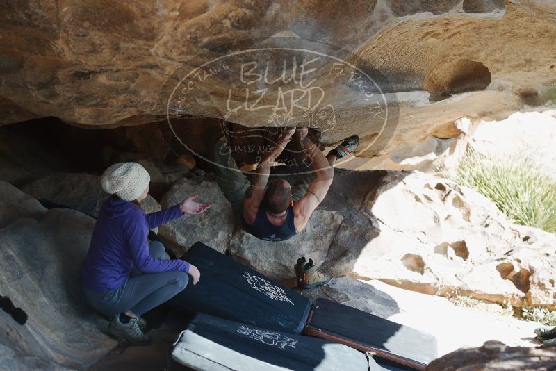 Bouldering in Hueco Tanks on 12/23/2018 with Blue Lizard Climbing and Yoga

Filename: SRM_20181223_1255490.jpg
Aperture: f/4.0
Shutter Speed: 1/320
Body: Canon EOS-1D Mark II
Lens: Canon EF 50mm f/1.8 II