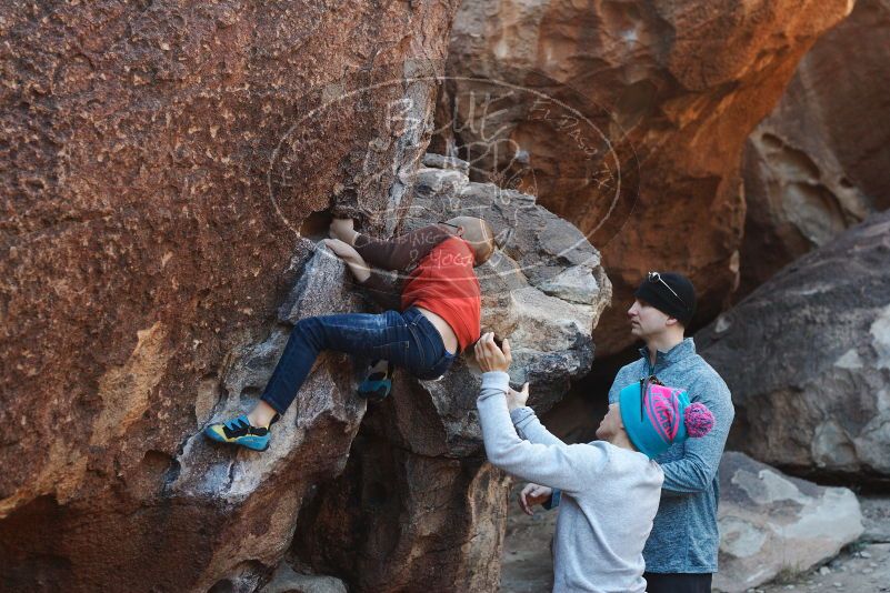 Bouldering in Hueco Tanks on 12/24/2018 with Blue Lizard Climbing and Yoga

Filename: SRM_20181224_1025270.jpg
Aperture: f/4.0
Shutter Speed: 1/400
Body: Canon EOS-1D Mark II
Lens: Canon EF 50mm f/1.8 II