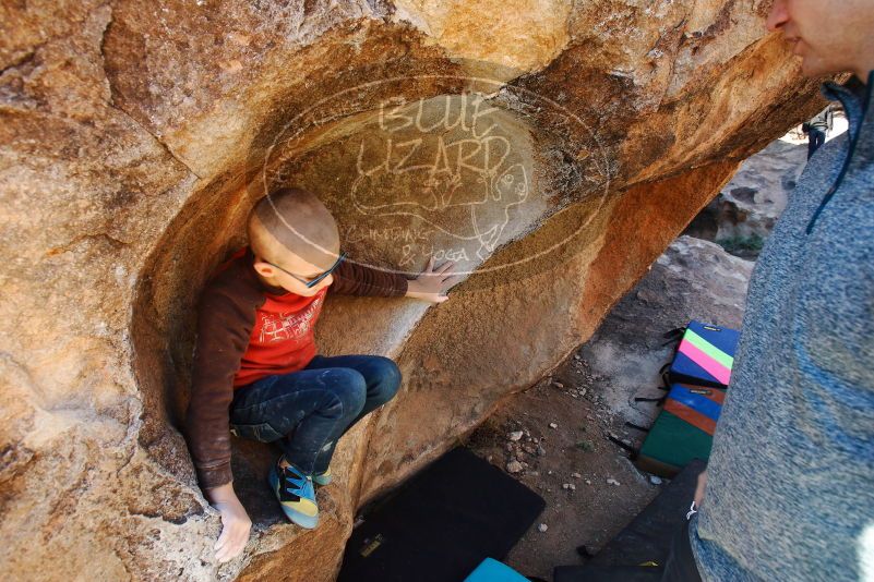 Bouldering in Hueco Tanks on 12/24/2018 with Blue Lizard Climbing and Yoga

Filename: SRM_20181224_1136150.jpg
Aperture: f/5.6
Shutter Speed: 1/160
Body: Canon EOS-1D Mark II
Lens: Canon EF 16-35mm f/2.8 L