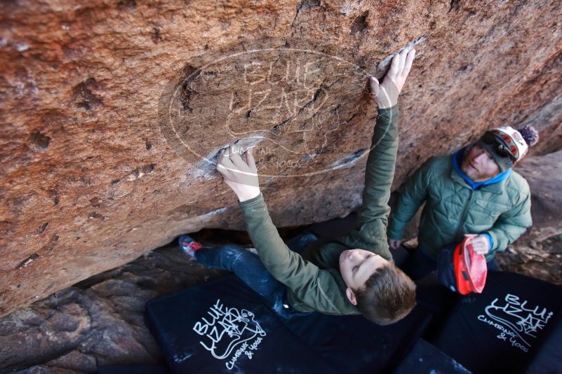 Bouldering in Hueco Tanks on 12/30/2018 with Blue Lizard Climbing and Yoga

Filename: SRM_20181230_1402220.jpg
Aperture: f/4.0
Shutter Speed: 1/250
Body: Canon EOS-1D Mark II
Lens: Canon EF 16-35mm f/2.8 L