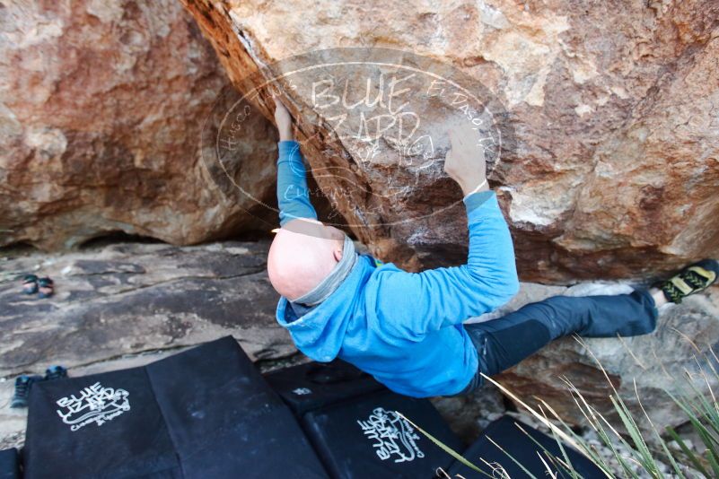 Bouldering in Hueco Tanks on 12/30/2018 with Blue Lizard Climbing and Yoga

Filename: SRM_20181230_1636261.jpg
Aperture: f/4.0
Shutter Speed: 1/250
Body: Canon EOS-1D Mark II
Lens: Canon EF 16-35mm f/2.8 L