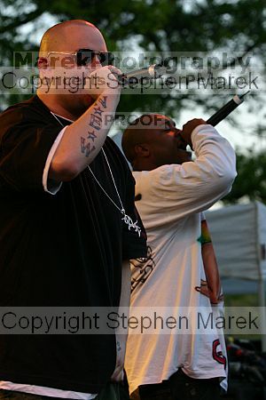 Bubba Sparxx opens for Fuel at Sting Break 2004.

Filename: img_4638_std.jpg
Aperture: f/5.0
Shutter Speed: 1/250
Body: Canon EOS DIGITAL REBEL
Lens: Canon EF 80-200mm f/2.8 L