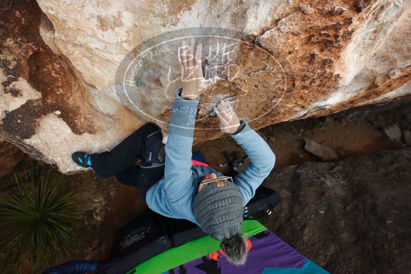 Bouldering in Hueco Tanks on 01/01/2019 with Blue Lizard Climbing and Yoga

Filename: SRM_20190101_1108080.jpg
Aperture: f/5.0
Shutter Speed: 1/250
Body: Canon EOS-1D Mark II
Lens: Canon EF 16-35mm f/2.8 L