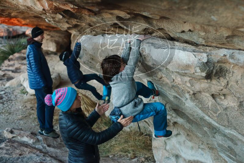 Bouldering in Hueco Tanks on 01/01/2019 with Blue Lizard Climbing and Yoga

Filename: SRM_20190101_1815350.jpg
Aperture: f/2.8
Shutter Speed: 1/200
Body: Canon EOS-1D Mark II
Lens: Canon EF 50mm f/1.8 II