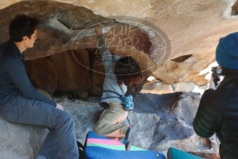 Bouldering in Hueco Tanks on 12/31/2018 with Blue Lizard Climbing and Yoga

Filename: SRM_20181231_1509450.jpg
Aperture: f/4.0
Shutter Speed: 1/320
Body: Canon EOS-1D Mark II
Lens: Canon EF 50mm f/1.8 II