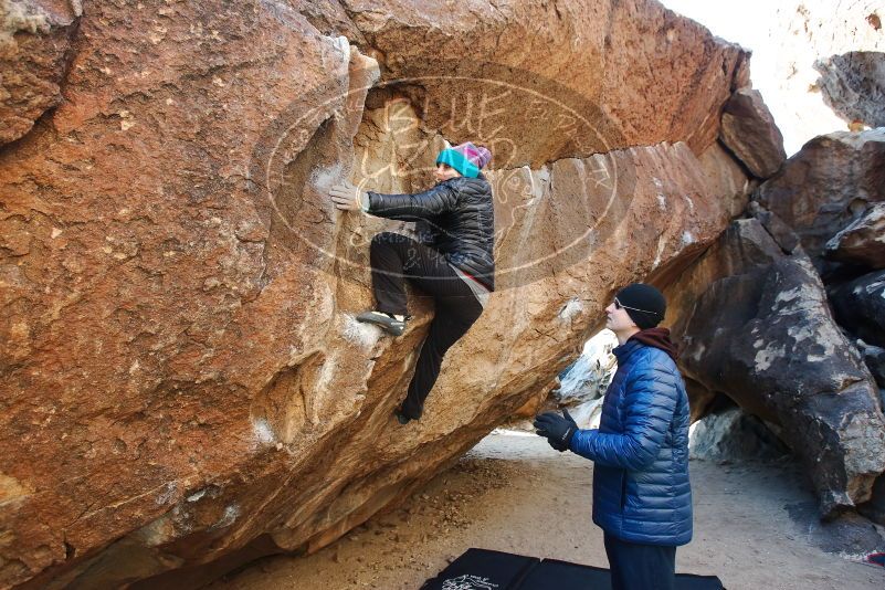 Bouldering in Hueco Tanks on 01/02/2019 with Blue Lizard Climbing and Yoga

Filename: SRM_20190102_1032020.jpg
Aperture: f/5.0
Shutter Speed: 1/250
Body: Canon EOS-1D Mark II
Lens: Canon EF 16-35mm f/2.8 L