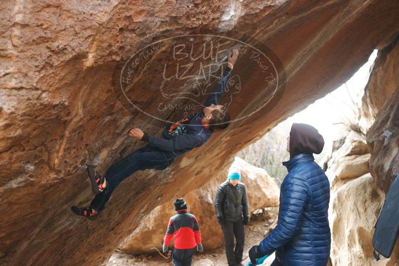 Bouldering in Hueco Tanks on 01/02/2019 with Blue Lizard Climbing and Yoga

Filename: SRM_20190102_1234330.jpg
Aperture: f/3.5
Shutter Speed: 1/320
Body: Canon EOS-1D Mark II
Lens: Canon EF 50mm f/1.8 II