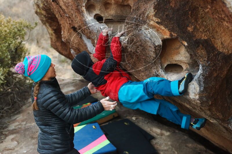 Bouldering in Hueco Tanks on 01/02/2019 with Blue Lizard Climbing and Yoga

Filename: SRM_20190102_1724160.jpg
Aperture: f/3.5
Shutter Speed: 1/250
Body: Canon EOS-1D Mark II
Lens: Canon EF 50mm f/1.8 II