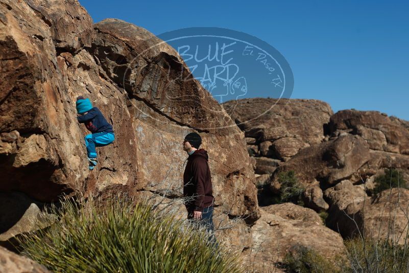 Bouldering in Hueco Tanks on 12/31/2018 with Blue Lizard Climbing and Yoga

Filename: SRM_20181231_1502160.jpg
Aperture: f/4.0
Shutter Speed: 1/1000
Body: Canon EOS-1D Mark II
Lens: Canon EF 50mm f/1.8 II