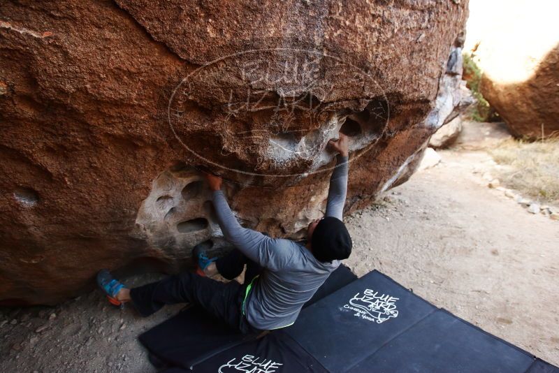 Bouldering in Hueco Tanks on 01/13/2019 with Blue Lizard Climbing and Yoga

Filename: SRM_20190113_1046150.jpg
Aperture: f/4.0
Shutter Speed: 1/250
Body: Canon EOS-1D Mark II
Lens: Canon EF 16-35mm f/2.8 L