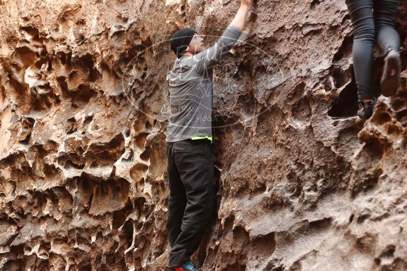 Bouldering in Hueco Tanks on 01/13/2019 with Blue Lizard Climbing and Yoga

Filename: SRM_20190113_1622120.jpg
Aperture: f/2.8
Shutter Speed: 1/50
Body: Canon EOS-1D Mark II
Lens: Canon EF 50mm f/1.8 II
