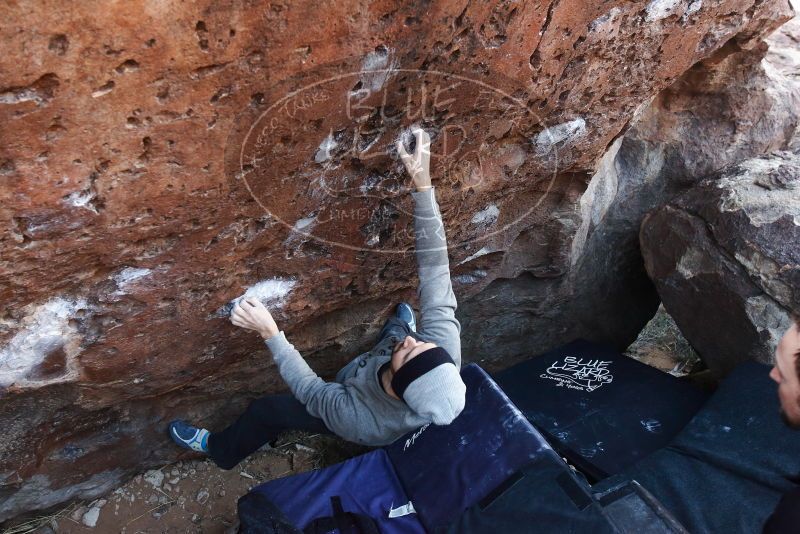 Bouldering in Hueco Tanks on 01/14/2019 with Blue Lizard Climbing and Yoga

Filename: SRM_20190114_1025430.jpg
Aperture: f/4.5
Shutter Speed: 1/160
Body: Canon EOS-1D Mark II
Lens: Canon EF 16-35mm f/2.8 L