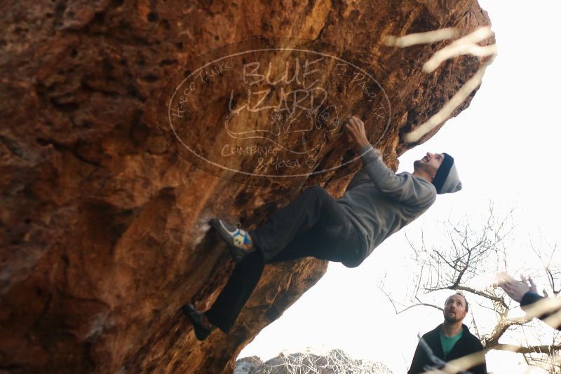 Bouldering in Hueco Tanks on 01/14/2019 with Blue Lizard Climbing and Yoga

Filename: SRM_20190114_1110590.jpg
Aperture: f/2.8
Shutter Speed: 1/250
Body: Canon EOS-1D Mark II
Lens: Canon EF 50mm f/1.8 II