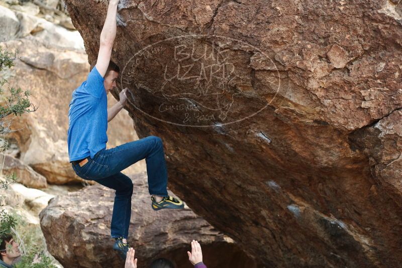 Bouldering in Hueco Tanks on 01/14/2019 with Blue Lizard Climbing and Yoga

Filename: SRM_20190114_1647420.jpg
Aperture: f/2.8
Shutter Speed: 1/320
Body: Canon EOS-1D Mark II
Lens: Canon EF 50mm f/1.8 II