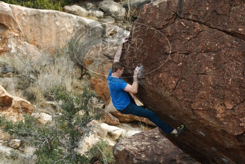 Bouldering in Hueco Tanks on 01/14/2019 with Blue Lizard Climbing and Yoga

Filename: SRM_20190114_1647500.jpg
Aperture: f/3.5
Shutter Speed: 1/320
Body: Canon EOS-1D Mark II
Lens: Canon EF 50mm f/1.8 II
