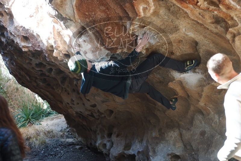 Bouldering in Hueco Tanks on 01/18/2019 with Blue Lizard Climbing and Yoga

Filename: SRM_20190118_1310070.jpg
Aperture: f/2.8
Shutter Speed: 1/200
Body: Canon EOS-1D Mark II
Lens: Canon EF 50mm f/1.8 II