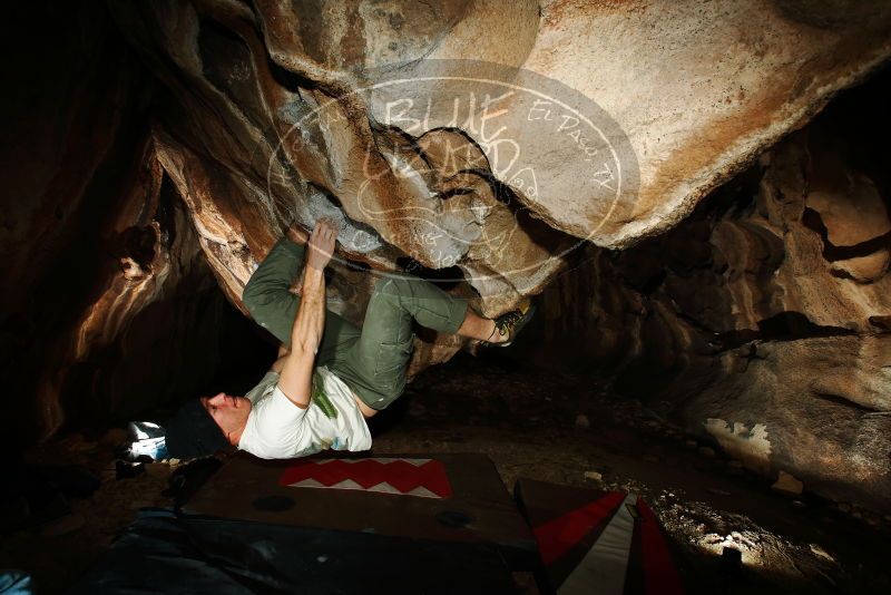 Bouldering in Hueco Tanks on 01/18/2019 with Blue Lizard Climbing and Yoga

Filename: SRM_20190118_1517520.jpg
Aperture: f/8.0
Shutter Speed: 1/250
Body: Canon EOS-1D Mark II
Lens: Canon EF 16-35mm f/2.8 L