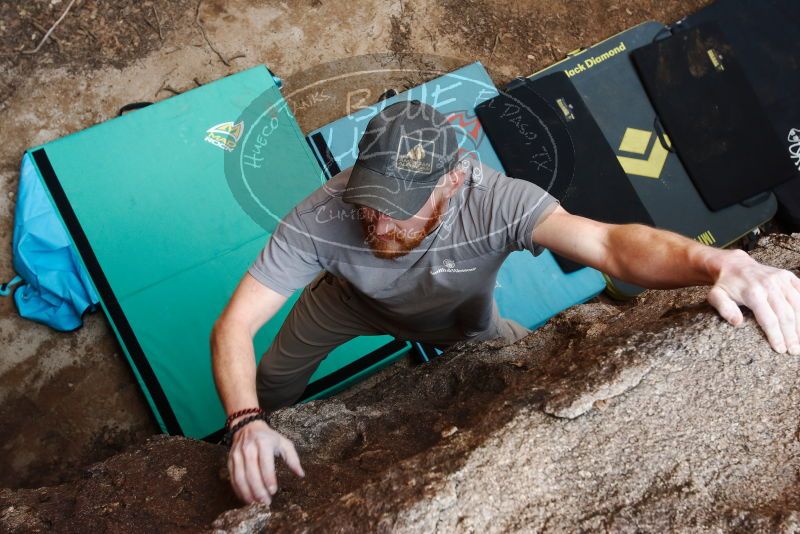 Bouldering in Hueco Tanks on 01/18/2019 with Blue Lizard Climbing and Yoga

Filename: SRM_20190118_1247230.jpg
Aperture: f/7.1
Shutter Speed: 1/125
Body: Canon EOS-1D Mark II
Lens: Canon EF 16-35mm f/2.8 L