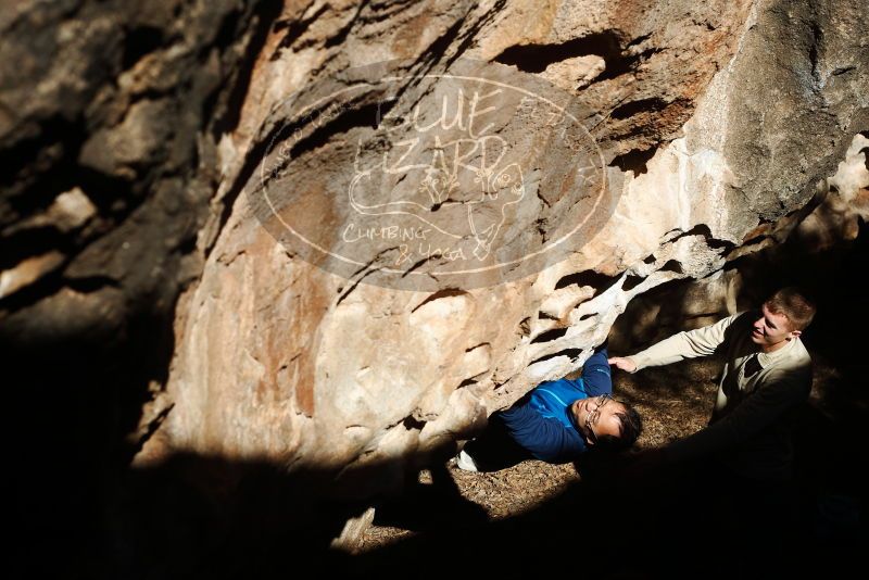 Bouldering in Hueco Tanks on 01/18/2019 with Blue Lizard Climbing and Yoga

Filename: SRM_20190118_1303440.jpg
Aperture: f/5.0
Shutter Speed: 1/1000
Body: Canon EOS-1D Mark II
Lens: Canon EF 50mm f/1.8 II