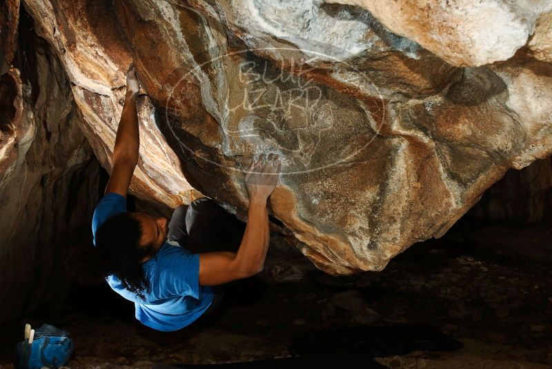 Bouldering in Hueco Tanks on 01/18/2019 with Blue Lizard Climbing and Yoga

Filename: SRM_20190118_1454120.jpg
Aperture: f/8.0
Shutter Speed: 1/250
Body: Canon EOS-1D Mark II
Lens: Canon EF 16-35mm f/2.8 L