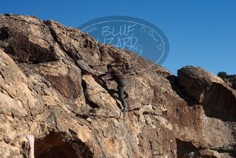 Bouldering in Hueco Tanks on 01/19/2019 with Blue Lizard Climbing and Yoga

Filename: SRM_20190119_1105210.jpg
Aperture: f/5.0
Shutter Speed: 1/500
Body: Canon EOS-1D Mark II
Lens: Canon EF 50mm f/1.8 II
