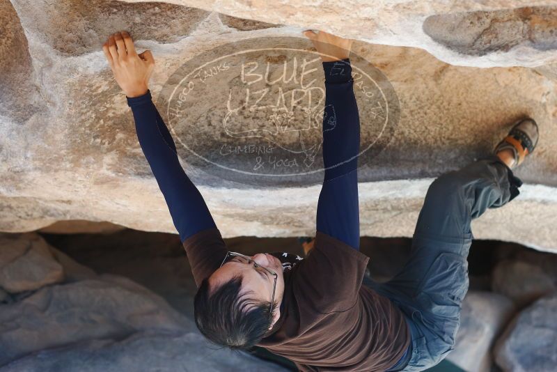 Bouldering in Hueco Tanks on 01/19/2019 with Blue Lizard Climbing and Yoga

Filename: SRM_20190119_1118180.jpg
Aperture: f/3.2
Shutter Speed: 1/500
Body: Canon EOS-1D Mark II
Lens: Canon EF 50mm f/1.8 II