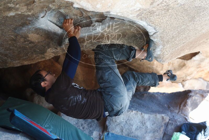 Bouldering in Hueco Tanks on 01/19/2019 with Blue Lizard Climbing and Yoga

Filename: SRM_20190119_1257520.jpg
Aperture: f/3.5
Shutter Speed: 1/250
Body: Canon EOS-1D Mark II
Lens: Canon EF 50mm f/1.8 II