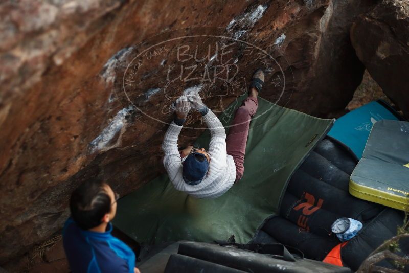 Bouldering in Hueco Tanks on 01/19/2019 with Blue Lizard Climbing and Yoga

Filename: SRM_20190119_1822270.jpg
Aperture: f/2.2
Shutter Speed: 1/250
Body: Canon EOS-1D Mark II
Lens: Canon EF 50mm f/1.8 II